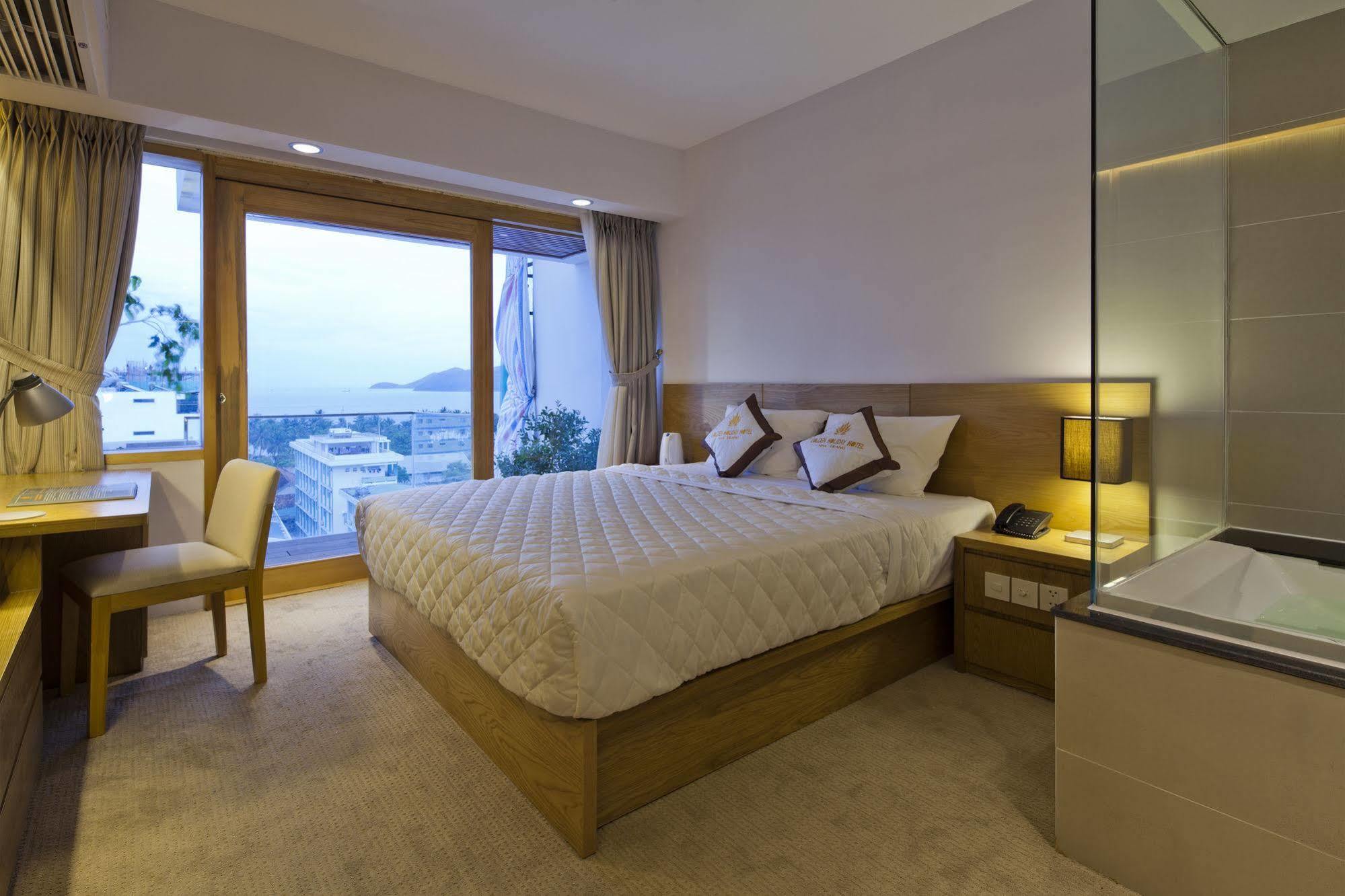 Golden Holiday Hotel Nha Trang Exterior foto