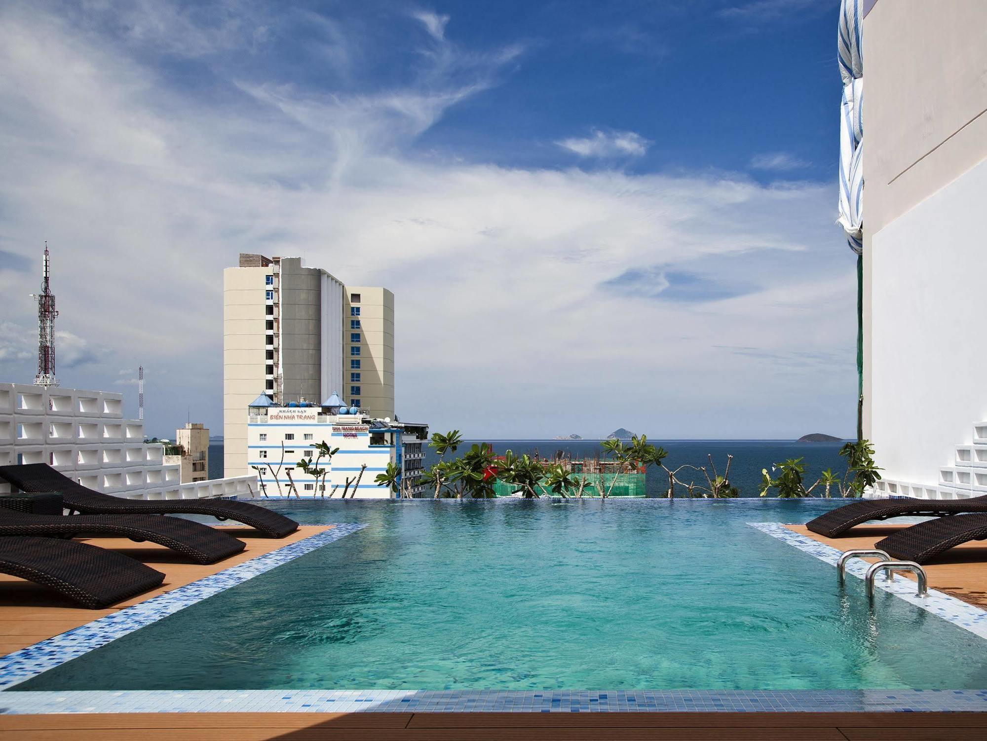 Golden Holiday Hotel Nha Trang Exterior foto